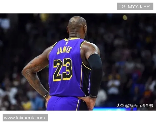 勒布朗詹姆斯的篮球传奇之路与时代影响力探讨 勒布朗詹姆斯的篮球传奇之路与时代影响力探讨