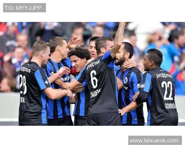 奥斯坦德与罗斯勒的精彩对决揭示足球战术与团队协作的魅力 奥斯坦德与罗斯勒的精彩对决揭示足球战术与团队协作的魅力